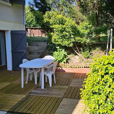 1 Chambre Avec Piscine